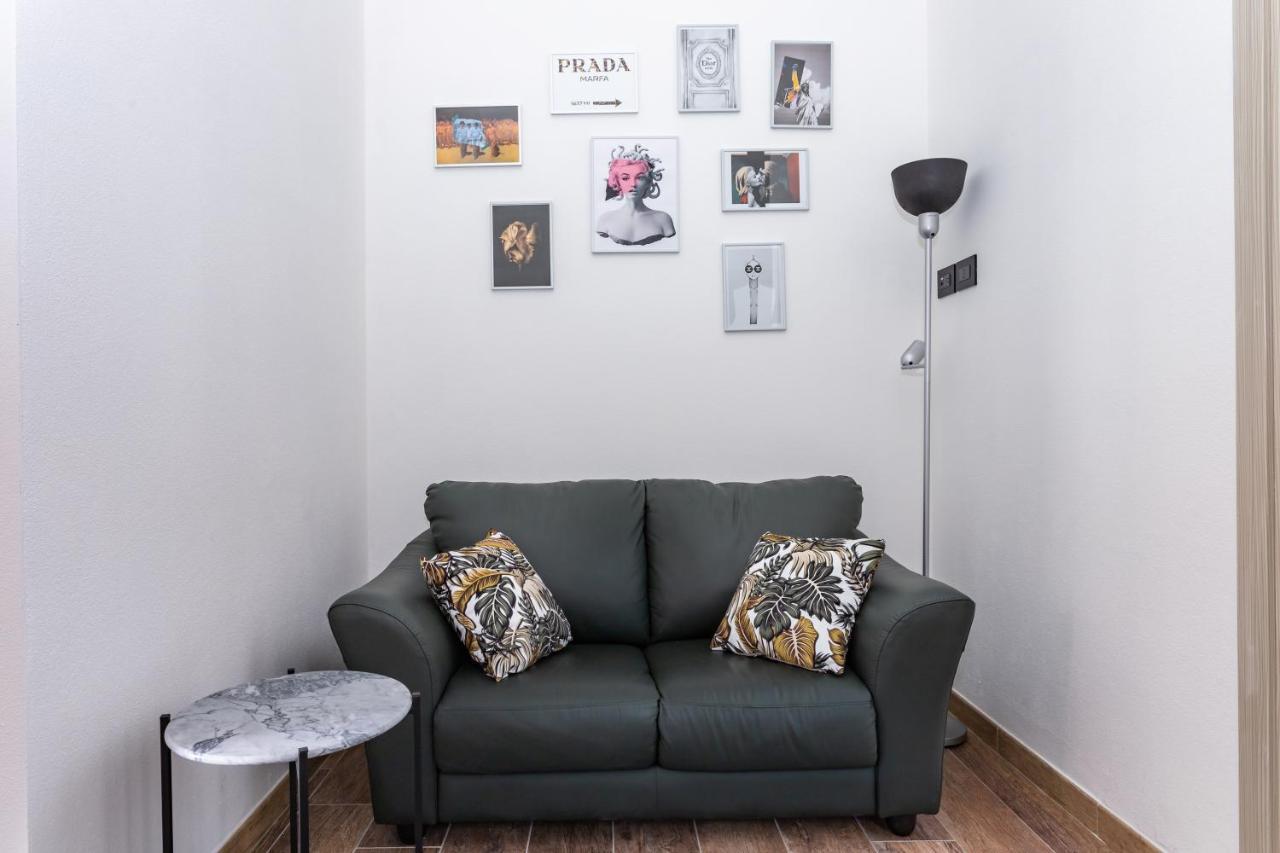 Living G Room Cagliari Exteriér fotografie